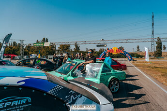 Швидкість та адреналін на Трасі Dnipro Kart в Кам'янському