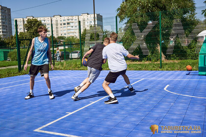 Гартуємо дух перемоги: TABURETKA.UA підтримує розвиток баскетболу серед молоді