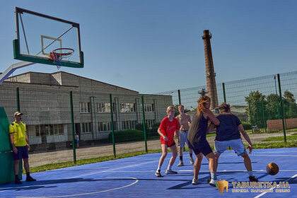 Гартуємо дух перемоги: TABURETKA.UA підтримує розвиток баскетболу серед молоді