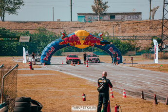 Швидкість та адреналін на Трасі Dnipro Kart в Кам'янському