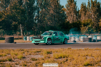Швидкість та адреналін на Трасі Dnipro Kart в Кам'янському